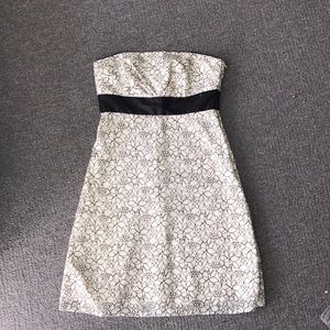 White House Black Market Strapless Dress Size 6